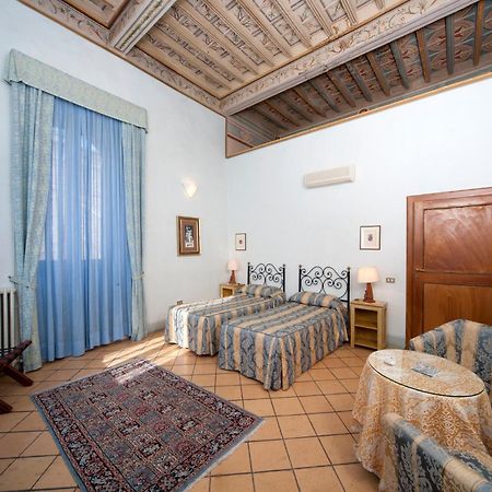 فندق Palazzo Dragoni سبوليتو المظهر الخارجي الصورة