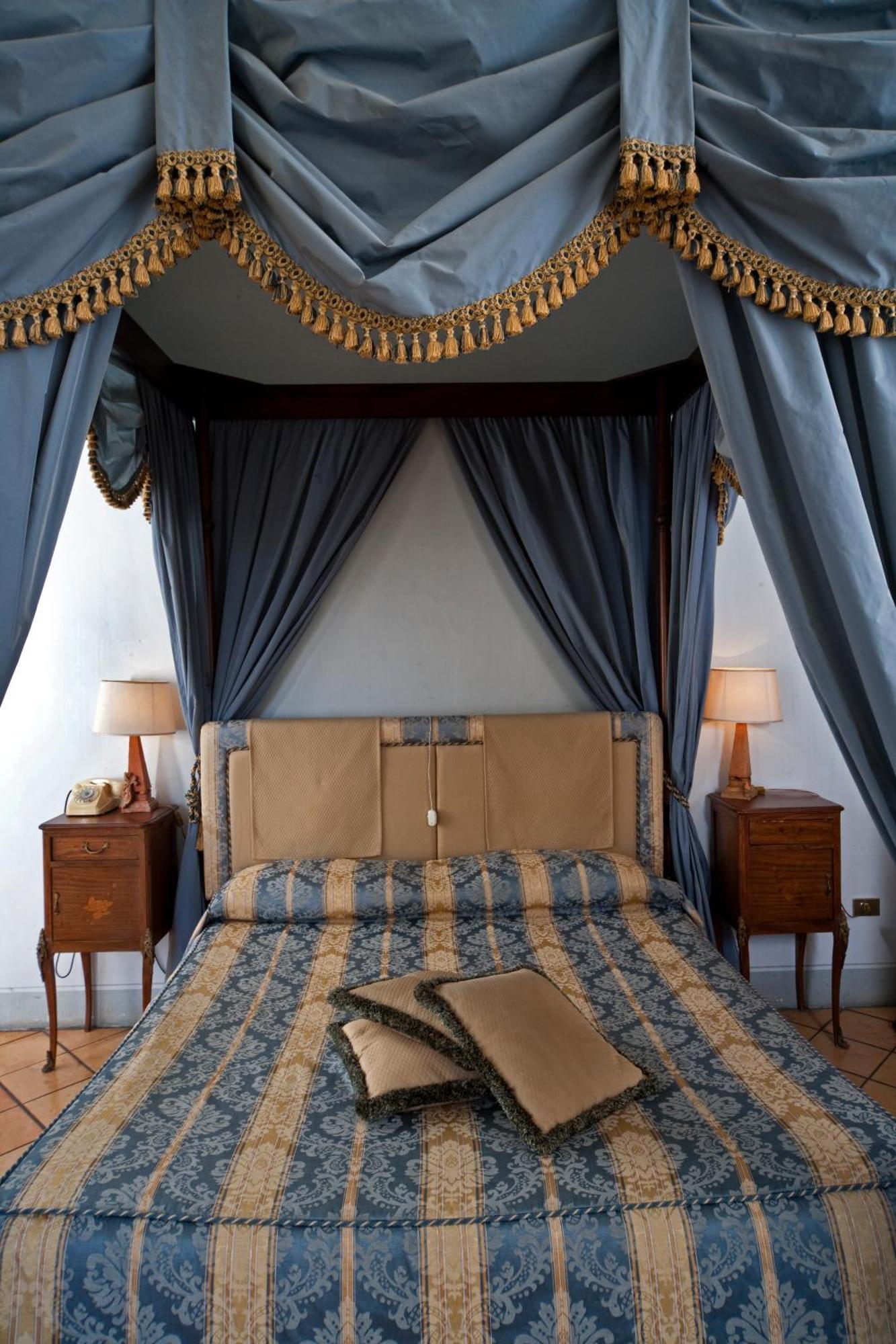 فندق Palazzo Dragoni سبوليتو المظهر الخارجي الصورة